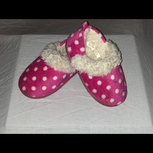 Girls’ Slippers